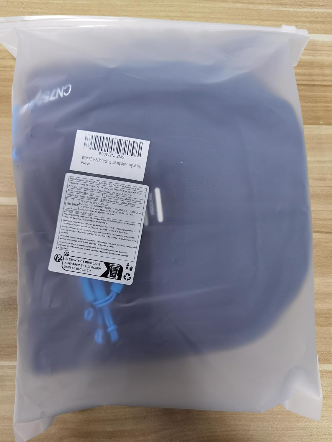 Cycling Backpack, 10L Bicycle Backpack Waterproof Breathable Bag for Outdoor Travel Hiking Climbing Biking Running Skiing (Black)