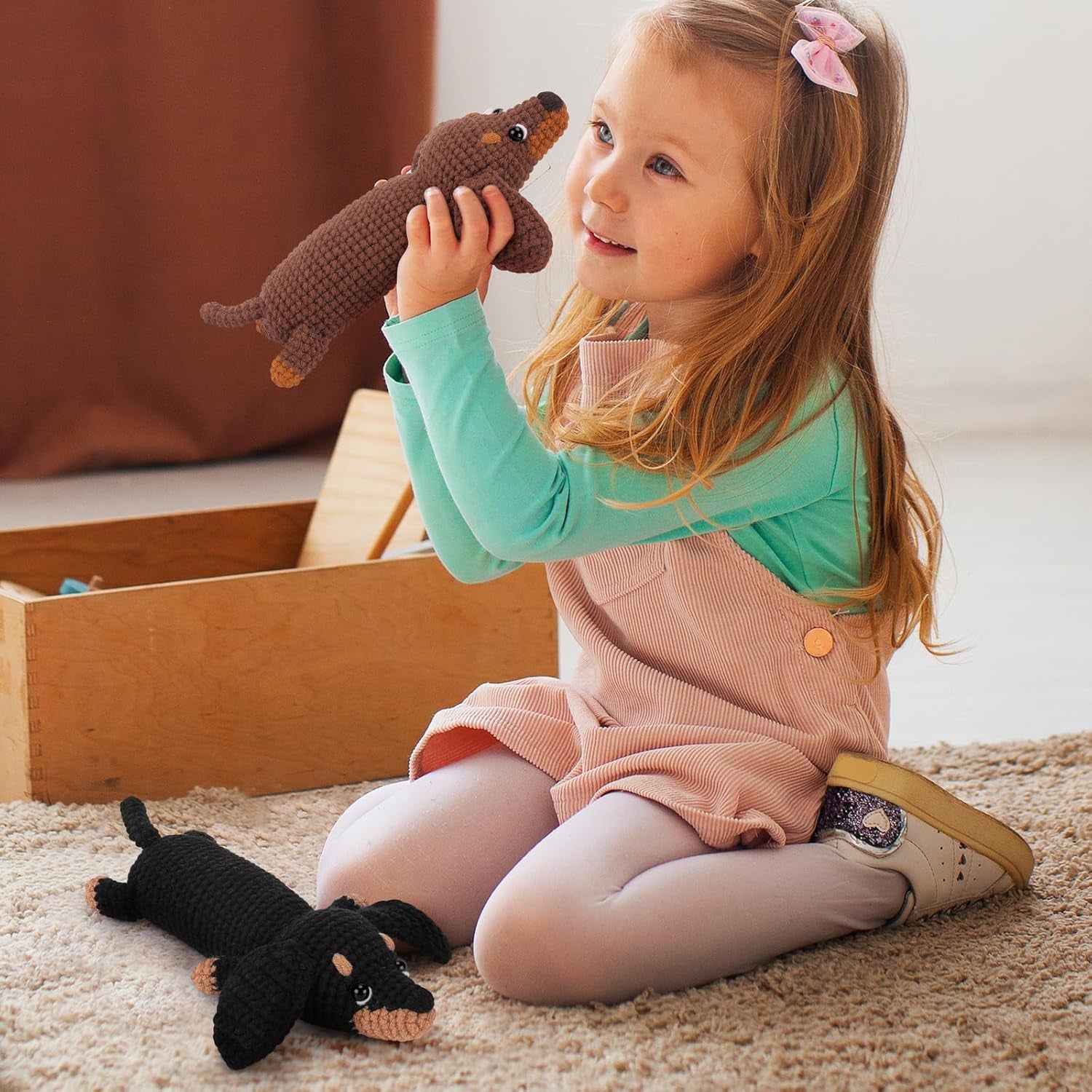 Crochet Kit for Beginners, Crochet Animal Kit Complete Dachshund Dog Crochet with Yarn Hooks Needles, Step-By-Step Video Learn to Crochet Starter Kit Animal Set Beginners Crochet Kit (Crochet Dog)