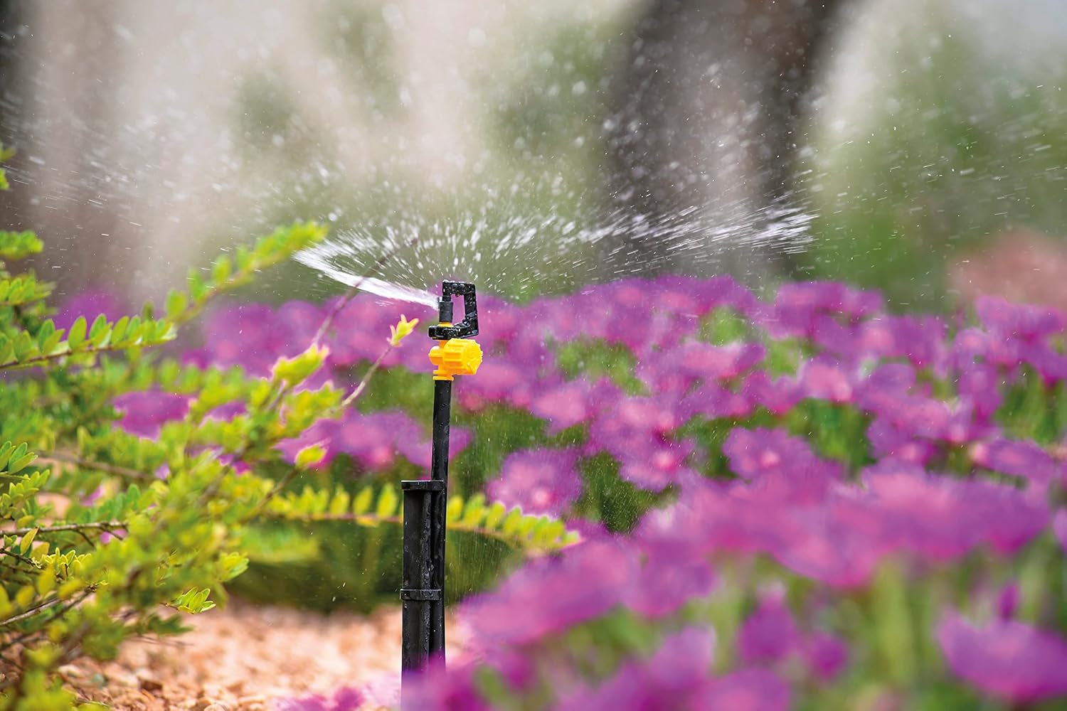 - Micro Sprinkler Adjustable 360° Vari Rotor Spray In-Line, Ø 13 Mm and End-Of-Line Ø 4 Mm : Adjustable Flow 0-82 LPH, 600 Cm Coverage, Strength and High Distribution [2798 0005]