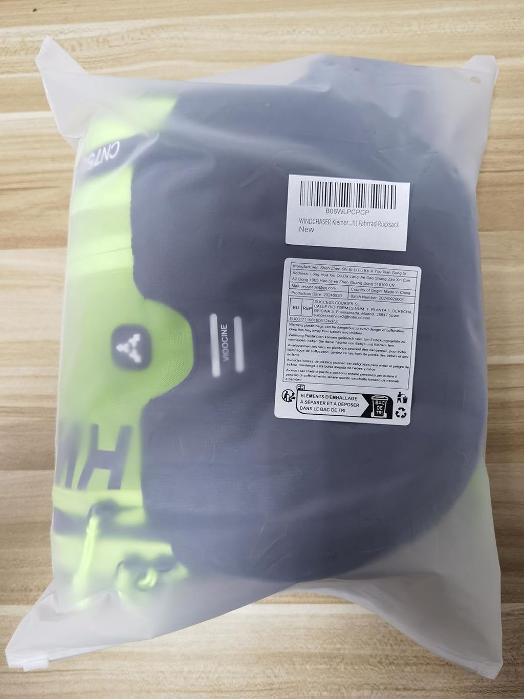 Cycling Backpack, 10L Bicycle Backpack Waterproof Breathable Bag for Outdoor Travel Hiking Climbing Biking Running Skiing (Green.)