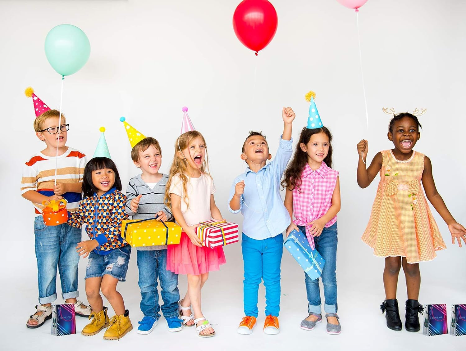 - Celebrate with an Impression Premium Laser Tag Party Favors, Gift Bags, 12 Pack