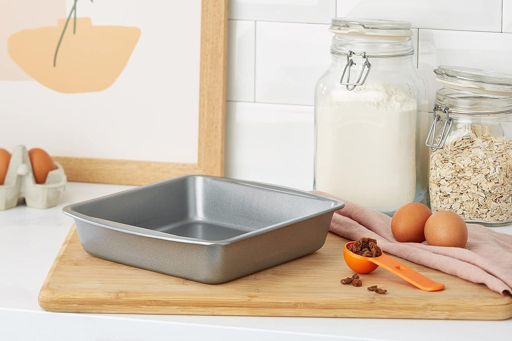 Non-Stick Square Baking / Roasting Tin, 24.5 X 22 X 4.5 Cm (9.5" X 8.5" X 2"), Silver