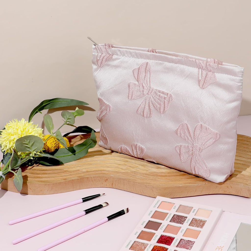 Makeup Bag Large Capacity Elegant Bow Preppy Cosmetic Bag Aesthetic Design Canvas Zipper Organizer Pouch Cute Roomy Pink Portable Toiletry Bag for Women Girls Travel Storage Accessories
