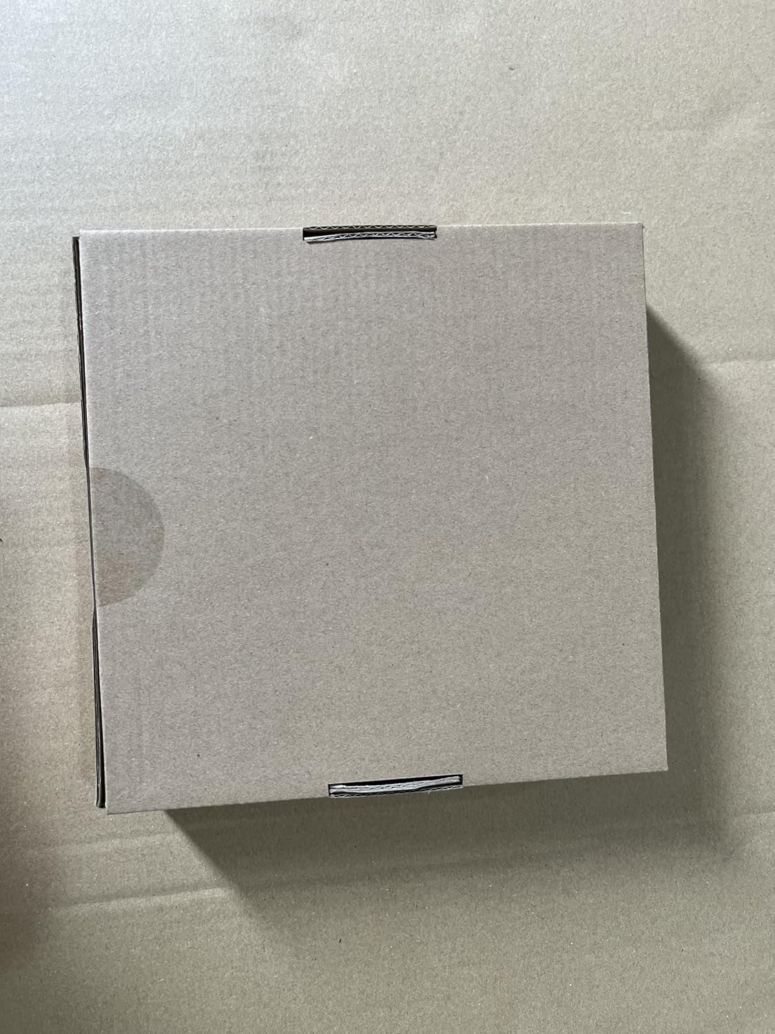 Natural Wood Slices 18-20Cm, 2Pcs Wooden Log Slices Non-Drill, Unfinished Wooden Discs, Wooden Circles for Crafts DIY Arts Coasters Christmas Decorations (HY3004)