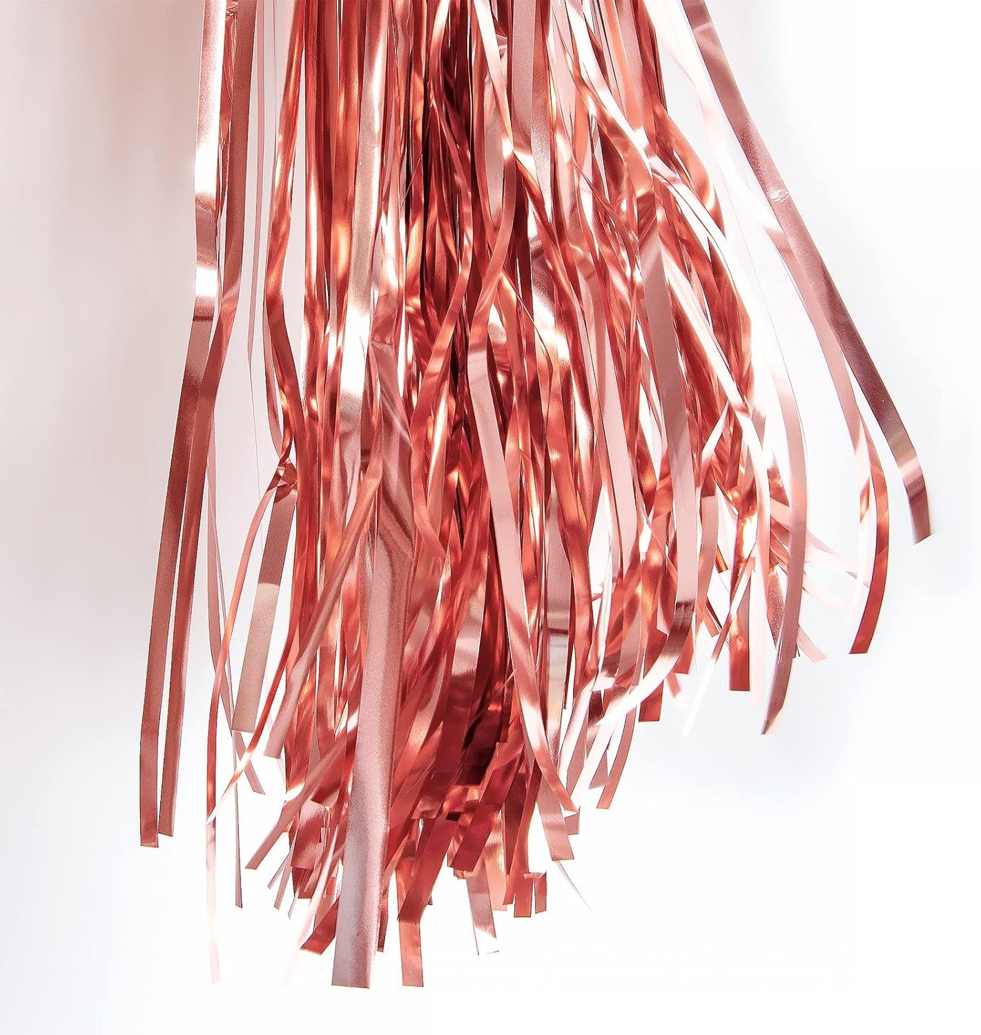2Pcs 1M X 2.5M Rose Gold Tinsel Foil Fringe Curtains Streamers Backdrop for Birthday Graduation Engagement Bridal Shower Bachelorette Baby Shower Holiday Party Decorations