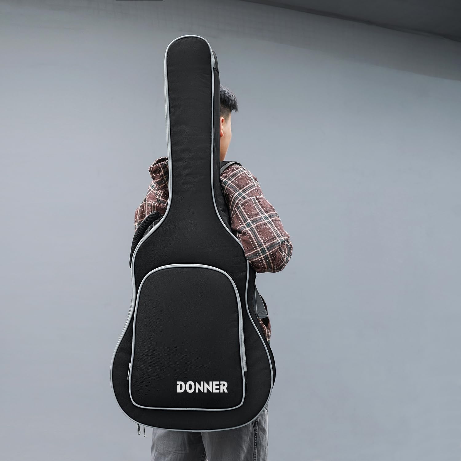 Acoustic Guitar Gig Bag 40/41 Inch, 5Mm Thickness Backpack Soft Solid Guitar Case with Adjustable Straps, Water-Resistant Nonwovens Interior Thicken Sponge Pad with Pocket, Black