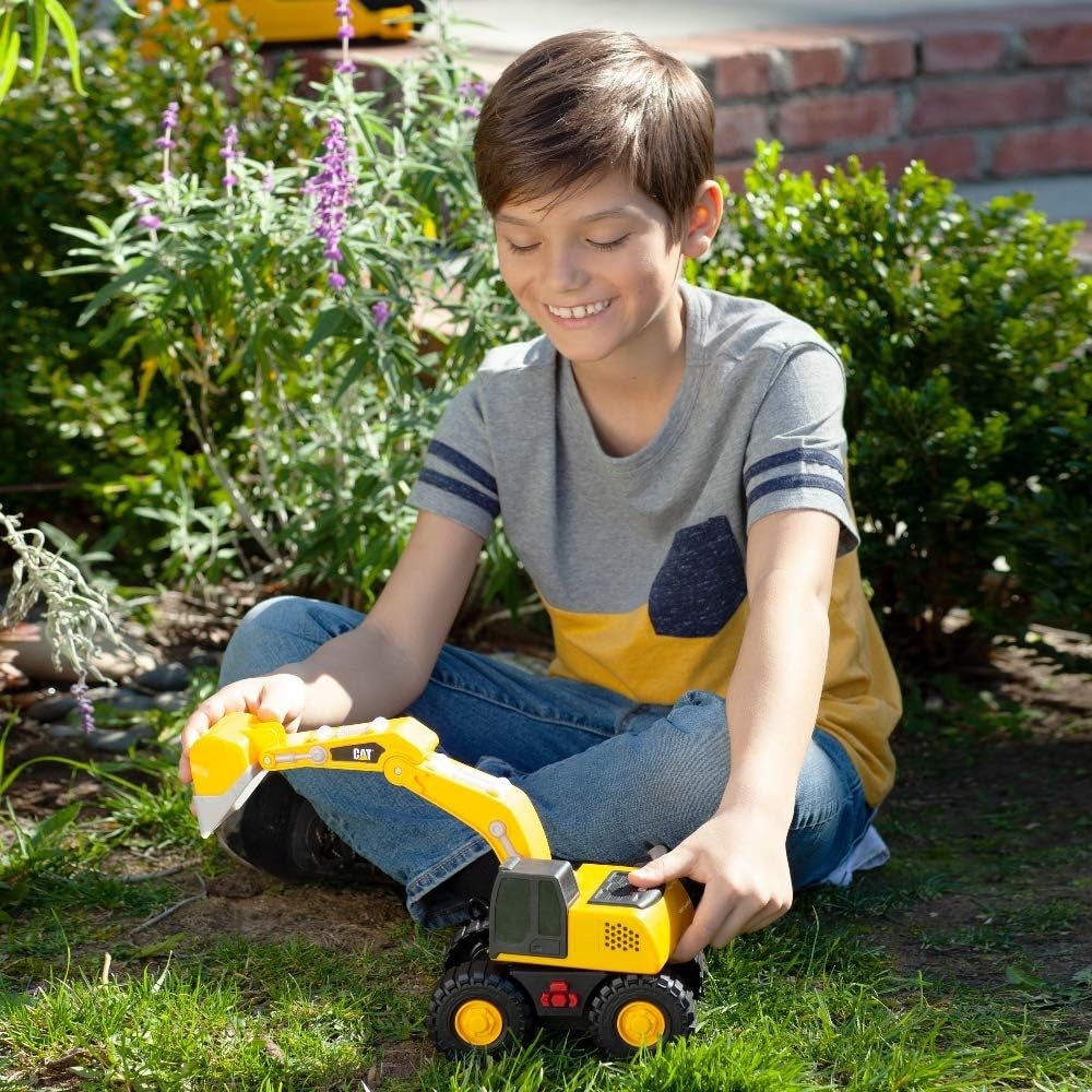 Construction Toys, Tough Machines Toy Excavator, 10" W/Realistic Lights & Sounds, Rumbling Action, Movable Parts & Sturdy Plastic Construction