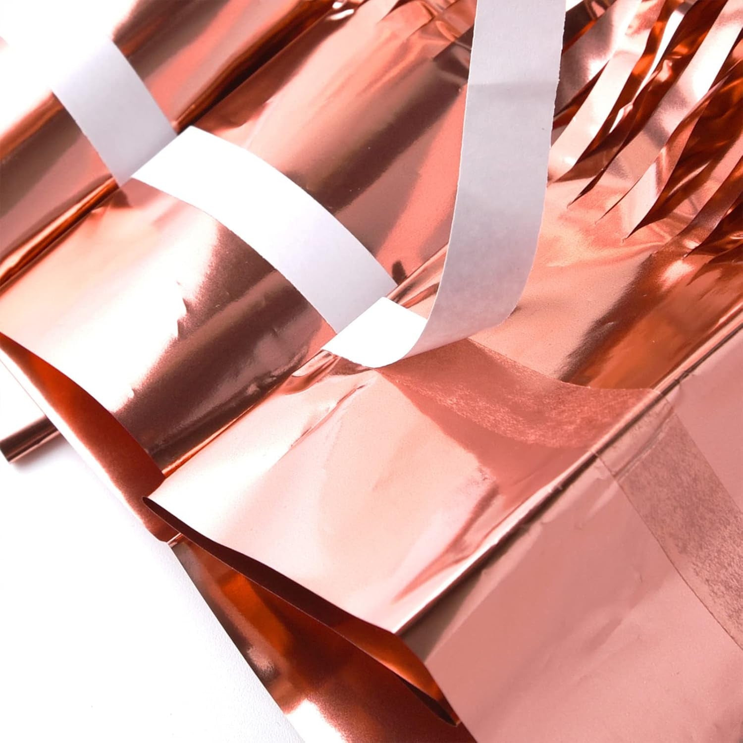 2Pcs 1M X 2.5M Rose Gold Tinsel Foil Fringe Curtains Streamers Backdrop for Birthday Graduation Engagement Bridal Shower Bachelorette Baby Shower Holiday Party Decorations