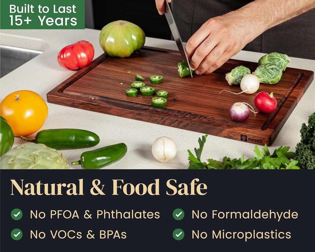 Walnut Wood Cutting Board for Kitchen, Reversible Wooden Chopping Board with Juice Grooves, Made in Canada (Walnut, 17X11X0.75)